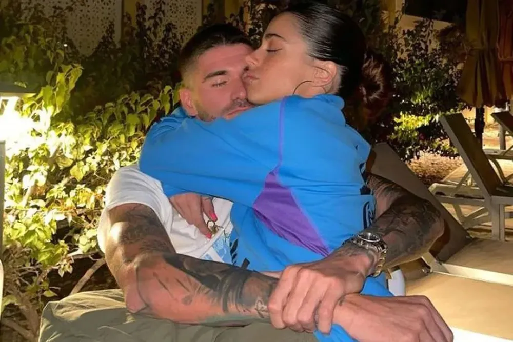 De Paul y Tini anunciaron su separación