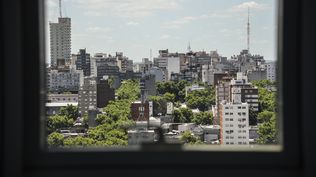 El mercado de oficinas en la capital uruguaya muestra cambios significativos en 2024