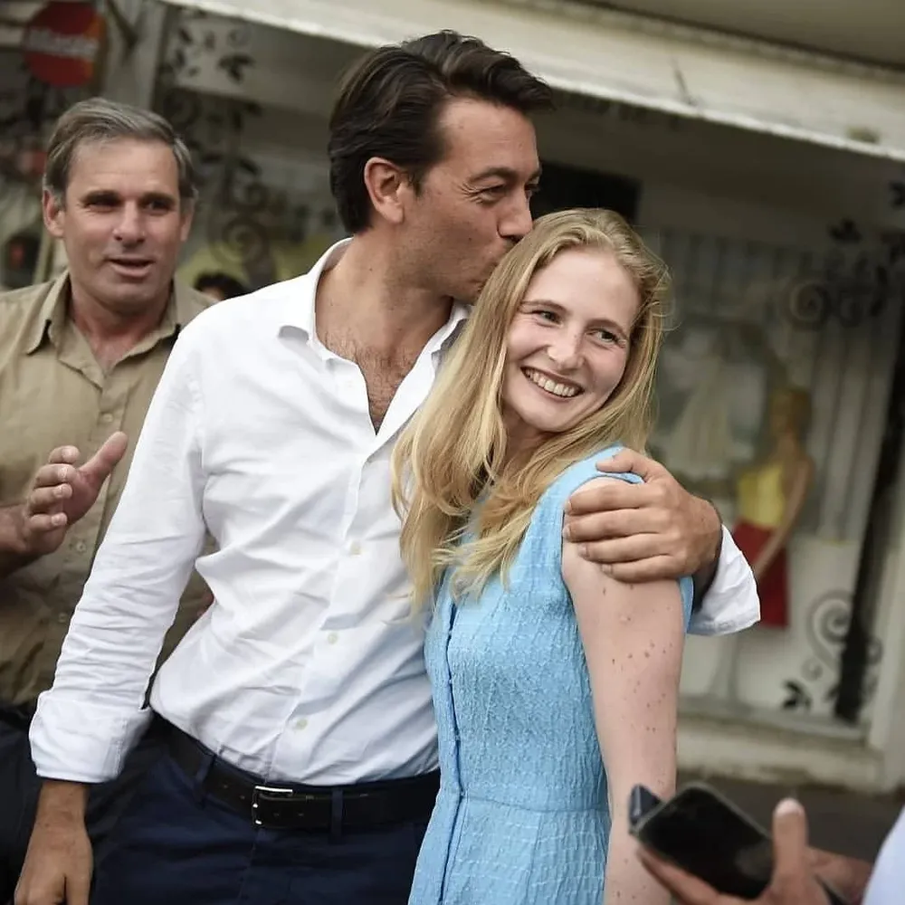 Juan Sartori y su esposa.