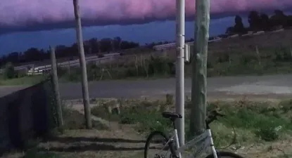 Foto de la nube rodillo tomada por Natalie Peralta y compartida en Twitter por Inumet