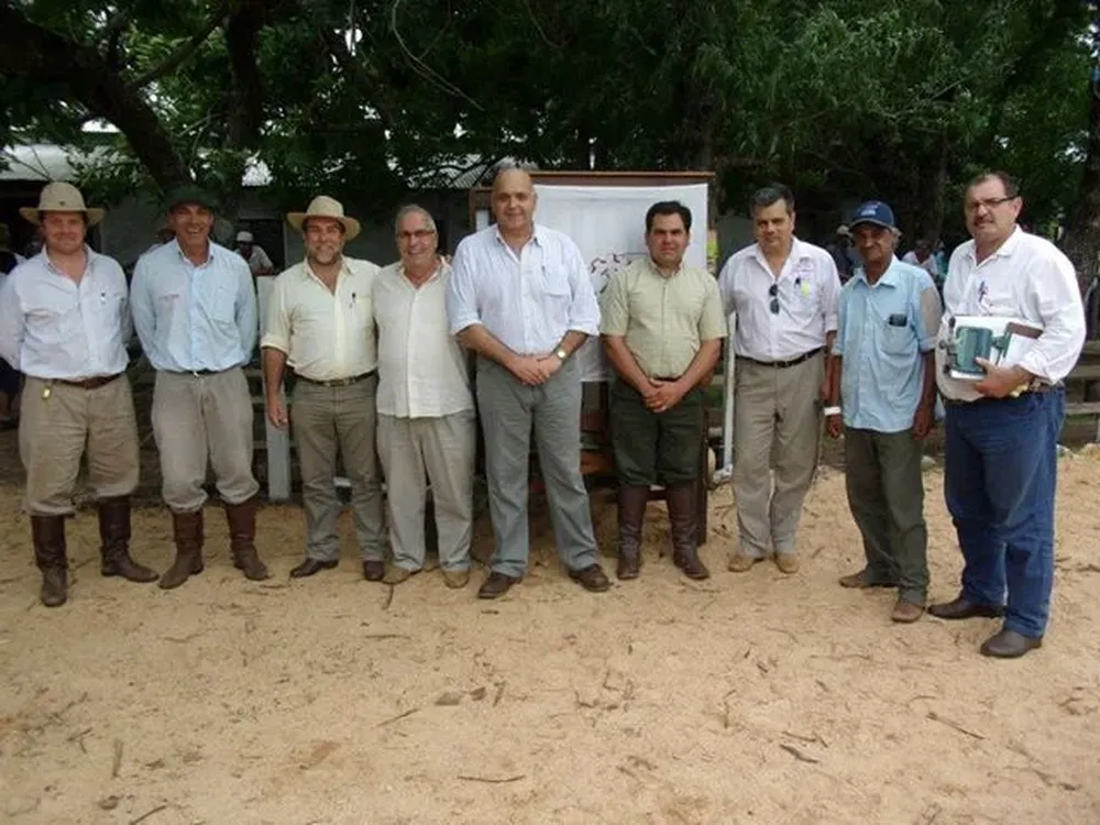 Integrantes de los escritorios y de la cabaña en el remate