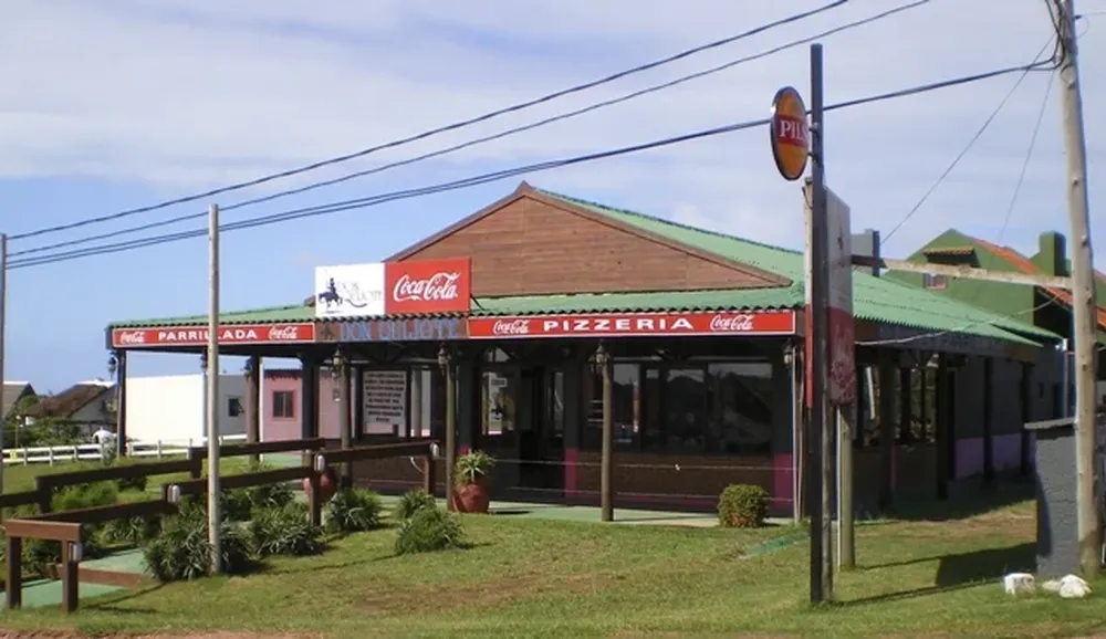 La construcción donde funcionaba un restaurante que subastará Suhr