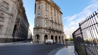 Milei cambió al jefe de la SIDE y Santiago Caputo se impuso en la interna con Karina