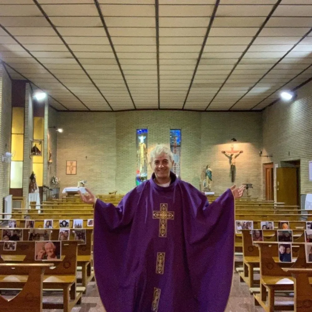 El sacerdote Javier Sánchez