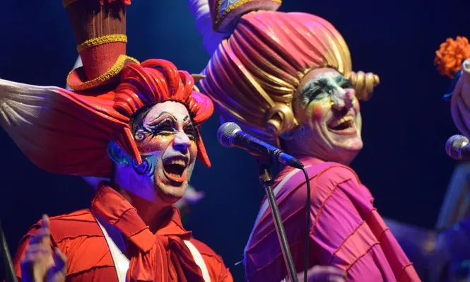 Murga Un Título Viejo.