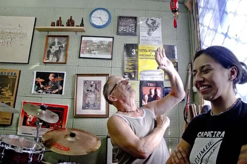 Hugo Fattoruso y Albana Barrocas en su sala de ensayo