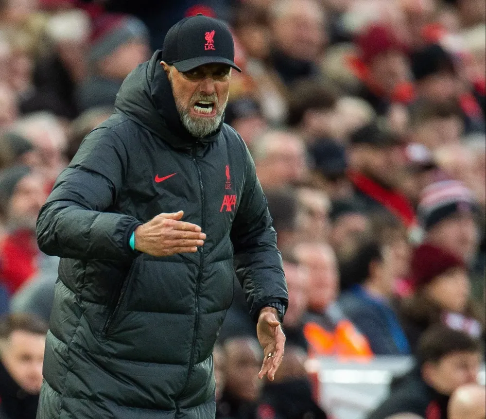 Klopp se molestó por el ingreso de un hincha tras el 7-0