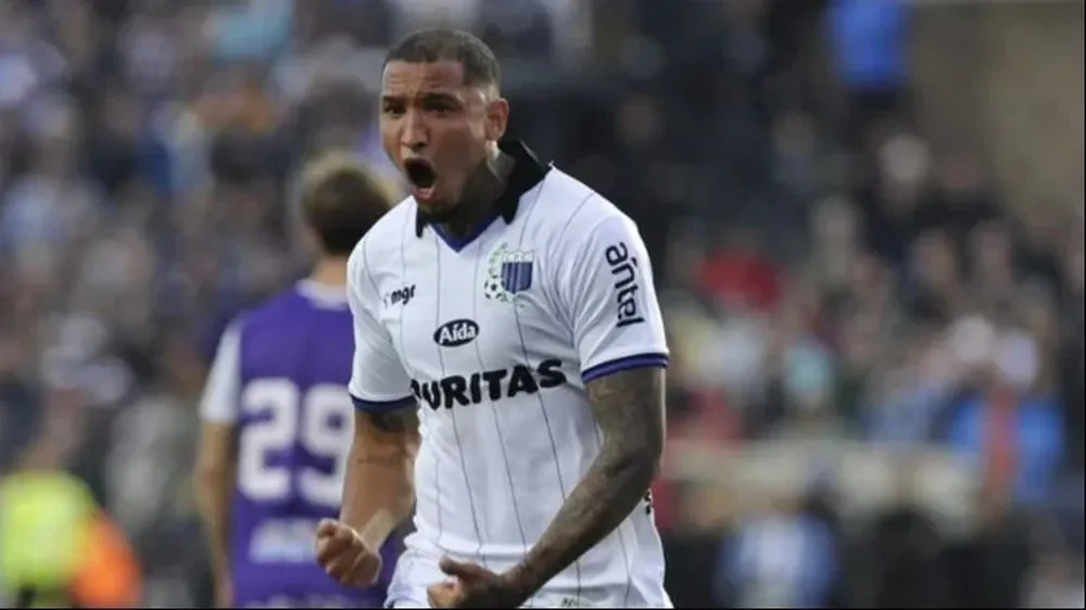 Juan Izquierdo autor del gol en la final del Intermedio 2023