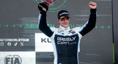 Santiago Urrutia en el campeonato mundial TCR World Tour 2026