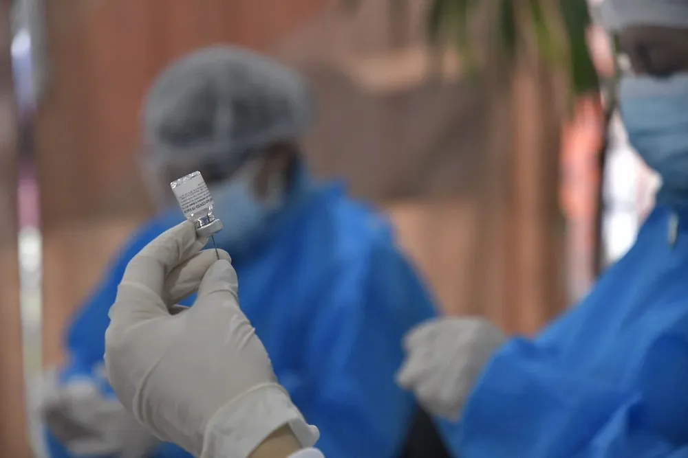 La probabilidad de fallecer con coronavirus se incrementa con la edad, según el informe