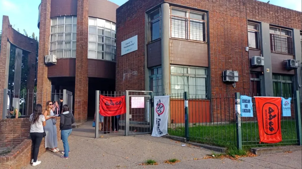 El Liceo 41 fue ocupado este lunes