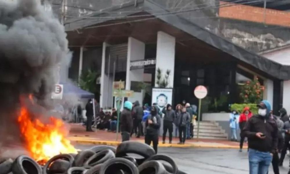 El conflicto salarial de la Policía provincial de Misiones continúa.&nbsp;
