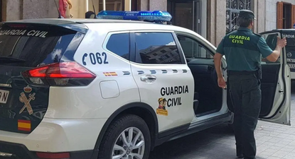 un clan familiar intenta atropellar a un hombre por venganza en valladolid