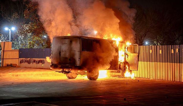 Las autoridades buscan recuperar el control en Irán tras semanas de protestas.