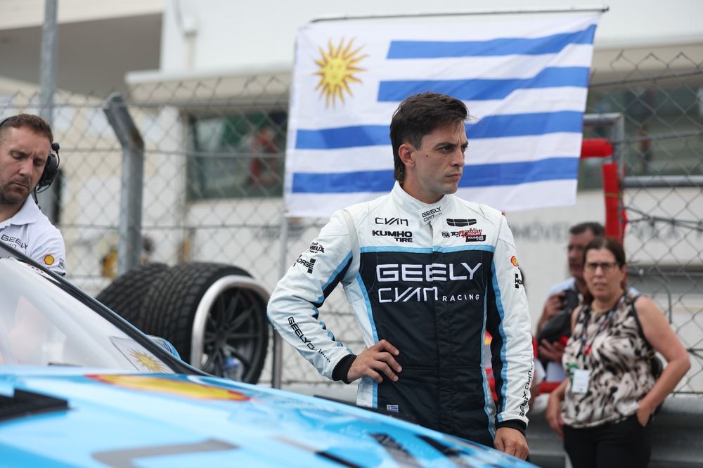 Santiago Urrutia en el campeonato mundial TCR World Tour 2026