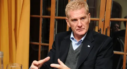 ¿Cuánto pagó De Narvaez por Walmart Argentina?