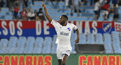 Gonzalo Carneiro será titular