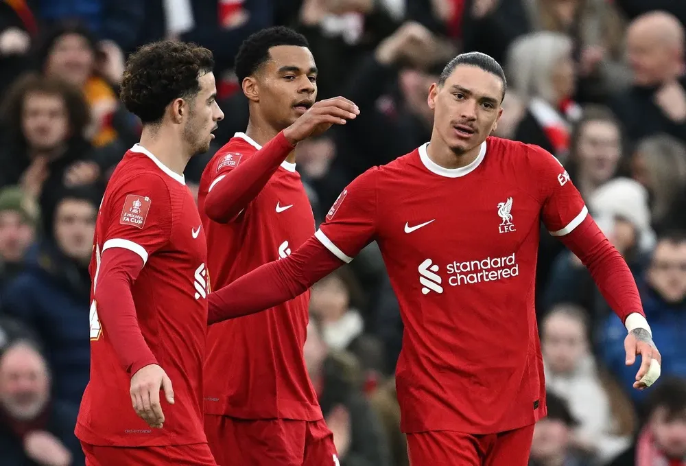 Darwin espera llegar al partido ante Arsenal