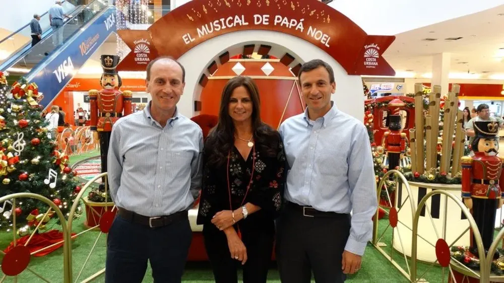 Alberto Gossweiler, Carolina Perrone y Pablo Garbarino