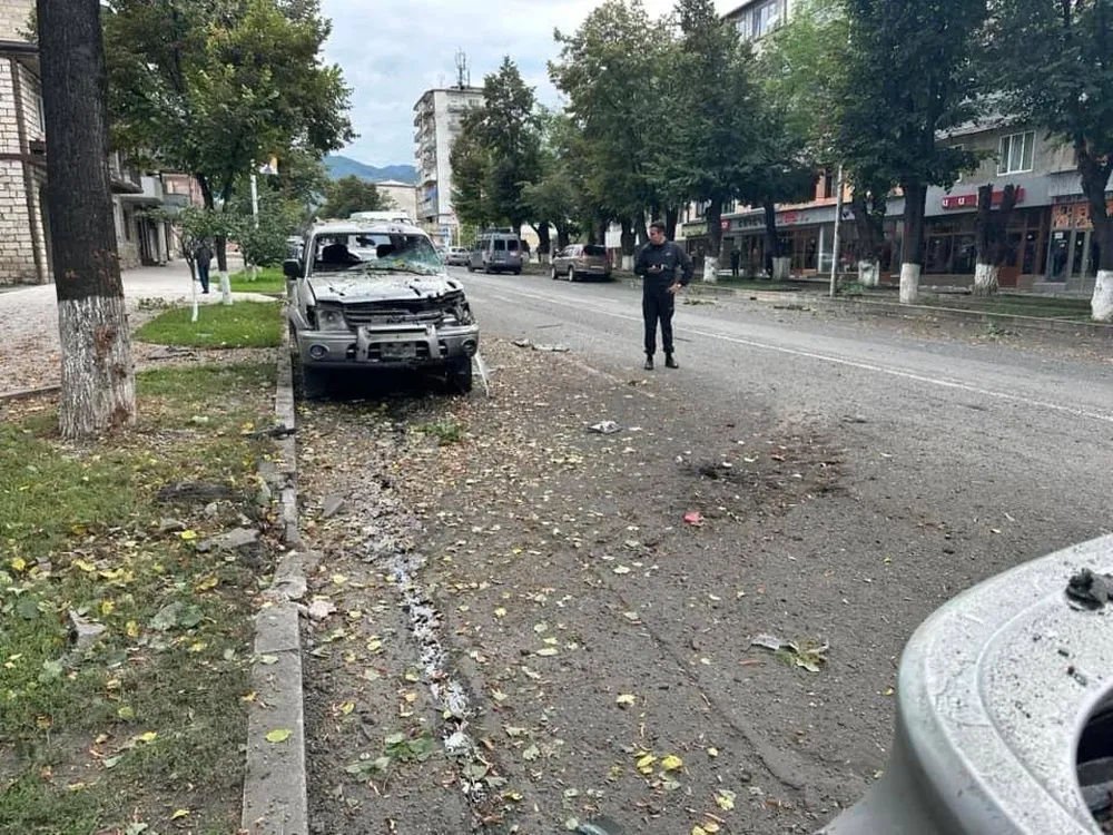 Varias ciudades, incluida la capital regional Stepanakert, eran objetivo de “disparos intensos” contra infraestructuras civiles.