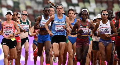 El Observador | 20250913 ATHLETICS - WORLD - 2025 Japans athlete Kana Kobayashi (L), Uruguays athlete Julia Paternain (C), Ugandas athlete Stella Chesang (2nd R) and US athlete Erika Kemp (R) compete in the womens marathon final during the World Athletics Championsh