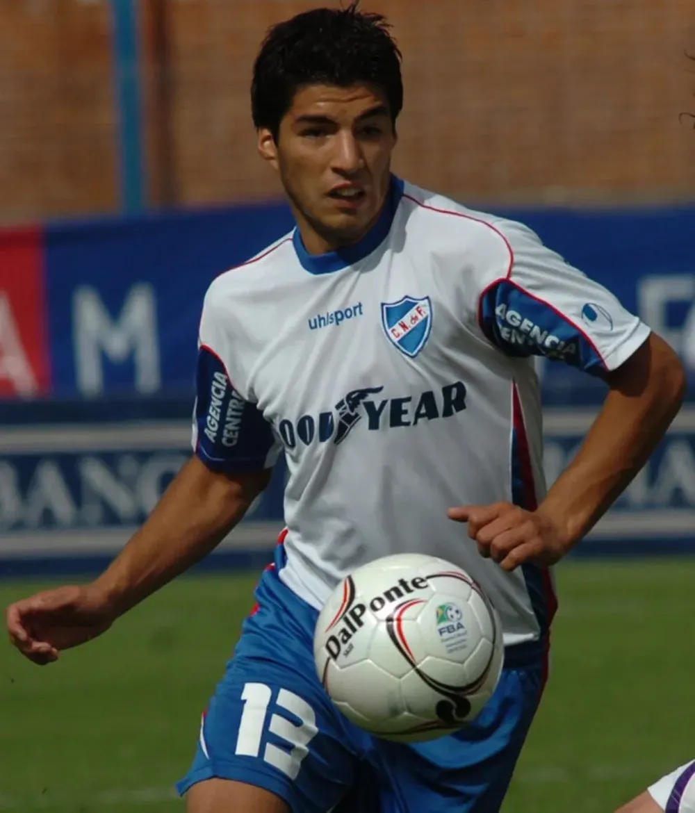 Luis Suárez, marcó un gol clásico en el último clásico que había terminado 2-2 por el Uruguayo