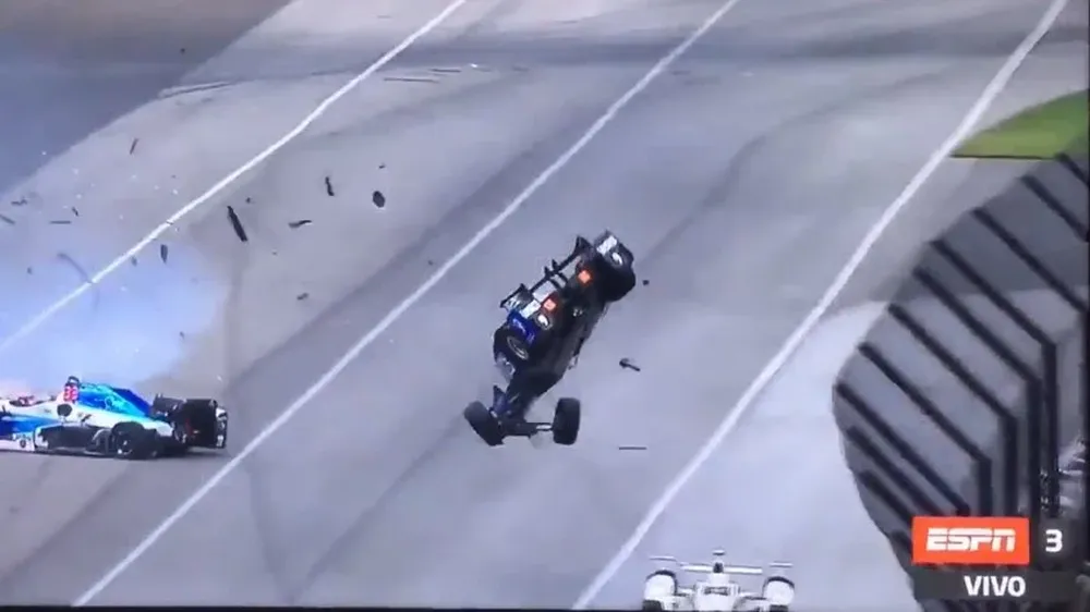 El accidente en las 500 Millas