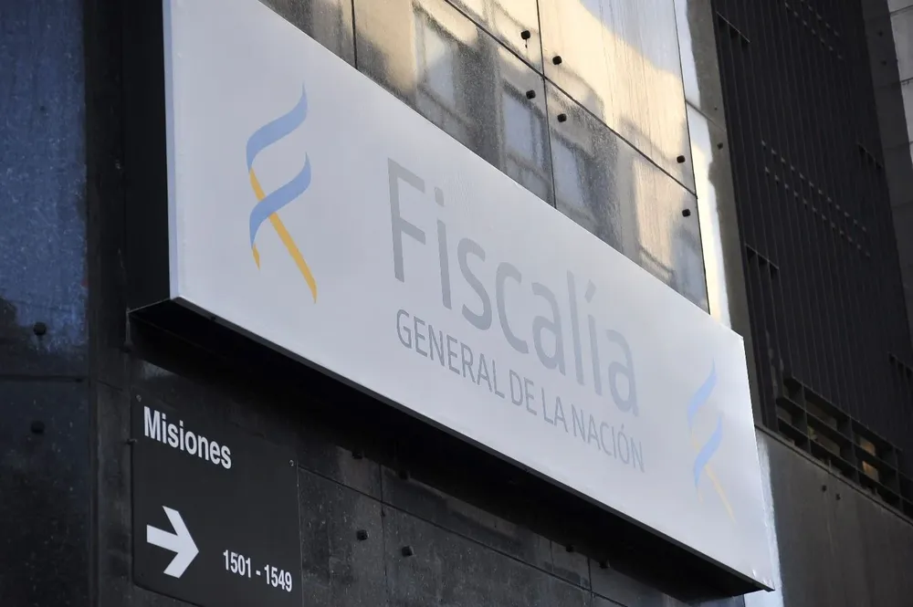 gobierno insiste en un proyecto rechazado por la Fiscalía
