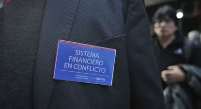 Los trabajadores nucleados en AEBU se declararon en conflicto.