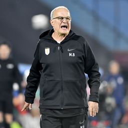 Marcelo Bielsa, técnico de la selección de Uruguay Marcelo Bielsa, técnico de la selección de Uruguay
