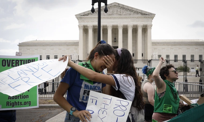 Latinas viven en estados con prohibiciones al aborto