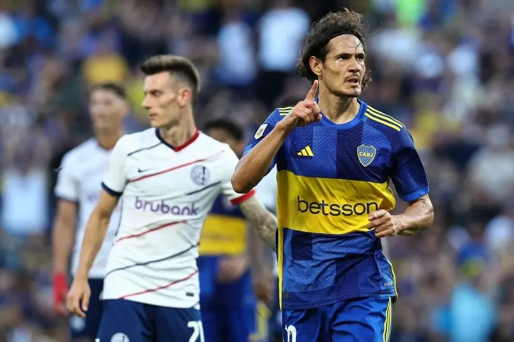 Cavani ante San Lorenzo