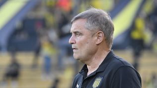 Diego Aguirre dio la lista de convocados de Peñarol con una baja y un jugador suspendido, para enfrentar este martes a Progreso por el Torneo Clausura