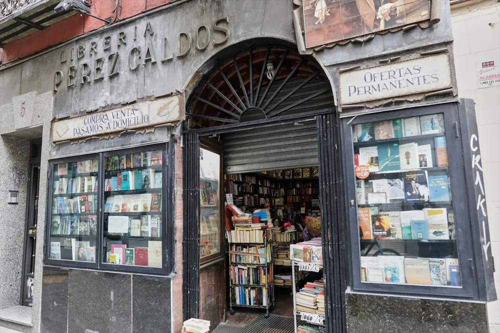 Librería Pérez Galdós, calle de Hortaleza 5.