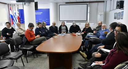 No hay plata: públicos van por crecimiento de salario y el gobierno habló de dificultades económicas