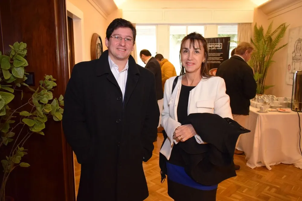 Javier Figueredo y Gabriela Yaffe