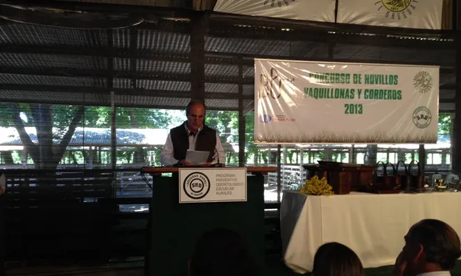 Rubén Echeverría durante su discurso en Durazno
