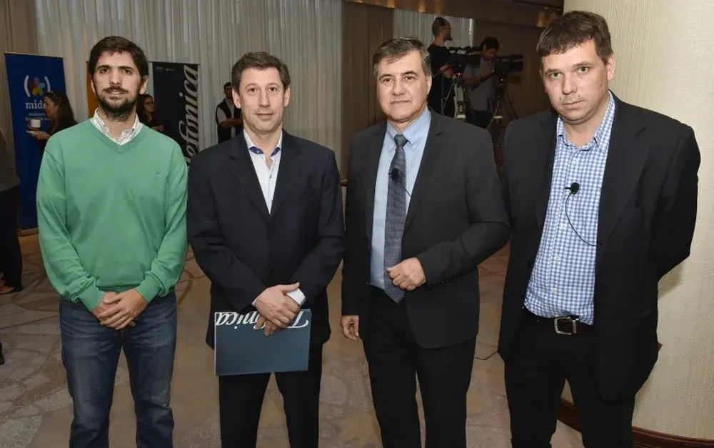 Santiago Soto, Marcelo Tarakdjian, José Pedro Derrégibus y Gonzalo Salles