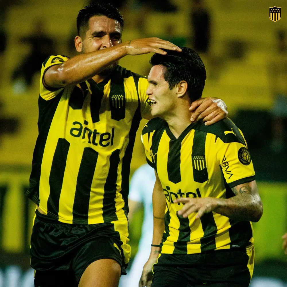 Viatri tiene chances de ser titular ante Liverpool