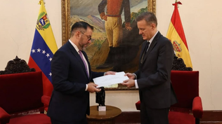 Ministro de Relaciones Exteriores de Venezuela, &nbsp;Yván Gil y el embajador español Álvaro Albacete