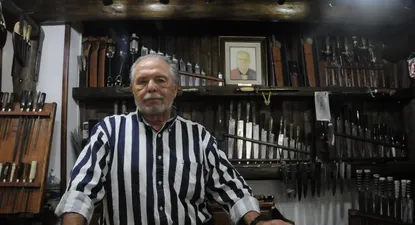 Miguel Lorenzi, al frente del showroom de la calle Garzón