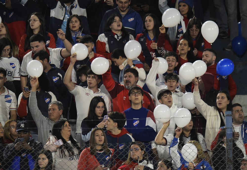 Los hinchas de Nacional volvieron al Gran Parque Central