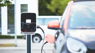 Vehículos eléctricos: ¿Cuántos se vendieron por día en el primer trimestre?