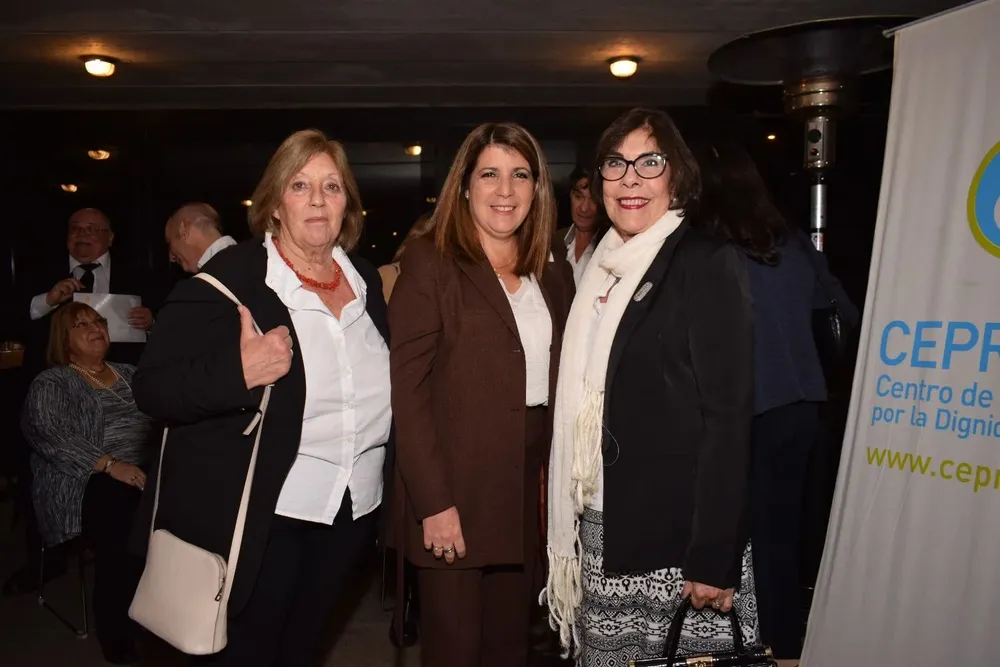 Cristina Scartaccini, Antonia Romaniello y Cristina Martínez.