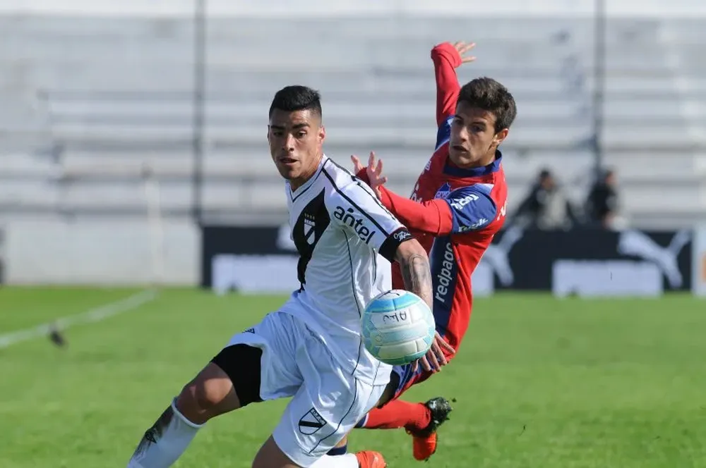 Lucas Olaza y Leandro Barcia