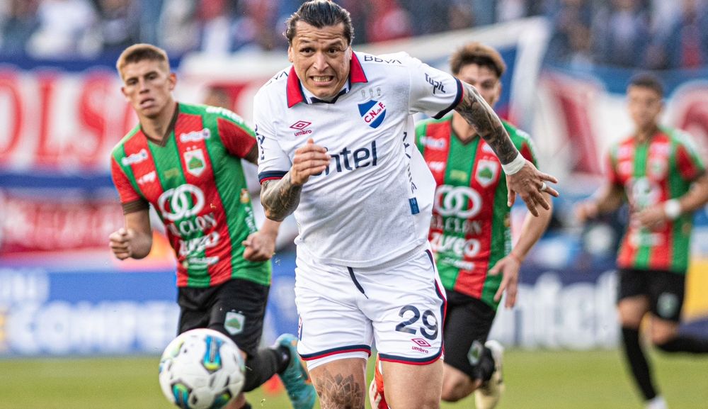  Federico Santander de Nacional ante Rampla Juniors