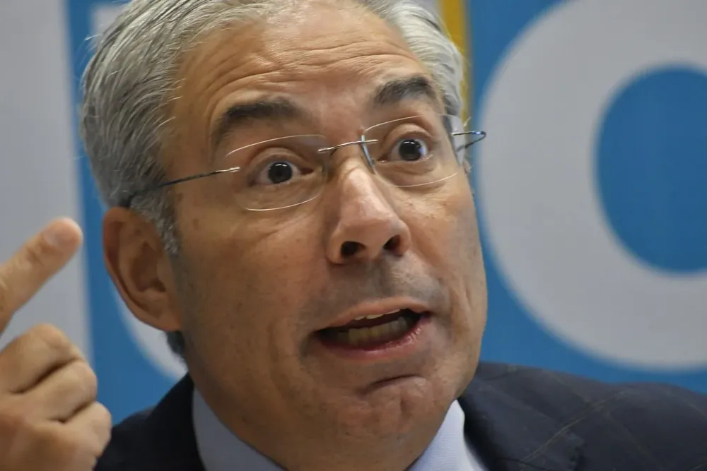 Robert Silva echó para atrás la sanción al subdirector del Liceo de Punta del Este