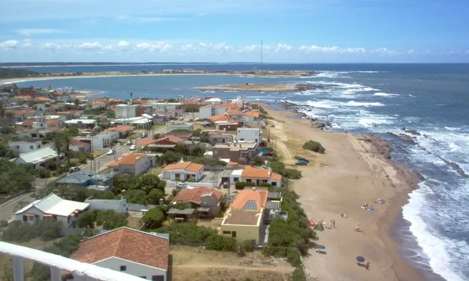 Legislan para frenar construcciones sin control en las zonas costeras