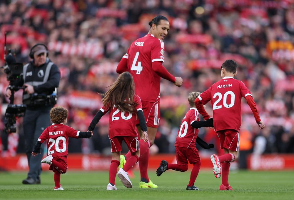 Los hijos de Diogo Jota en Anfield