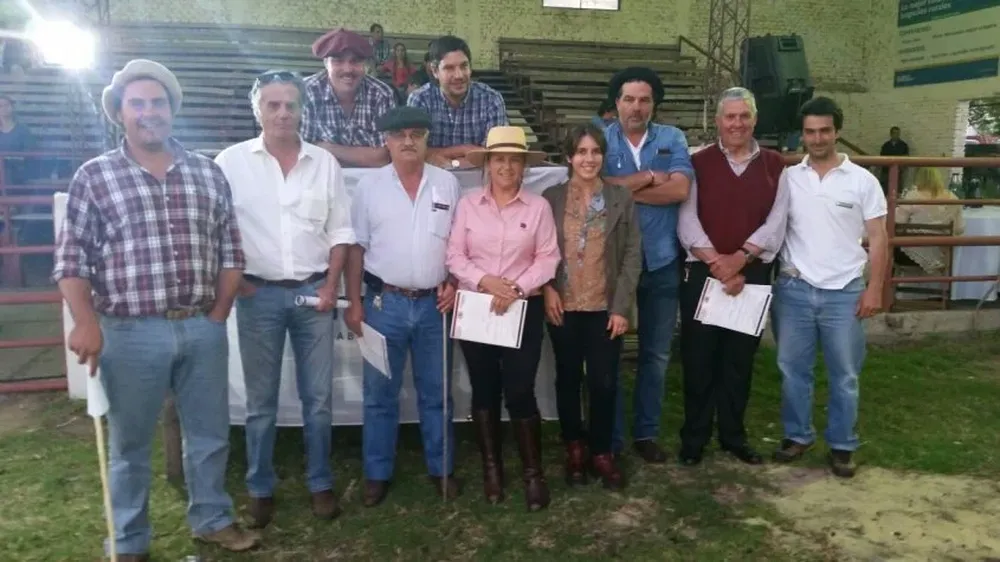 Integrantes de las cabañas y del escritorio Zambrano este jueves en Paysandú